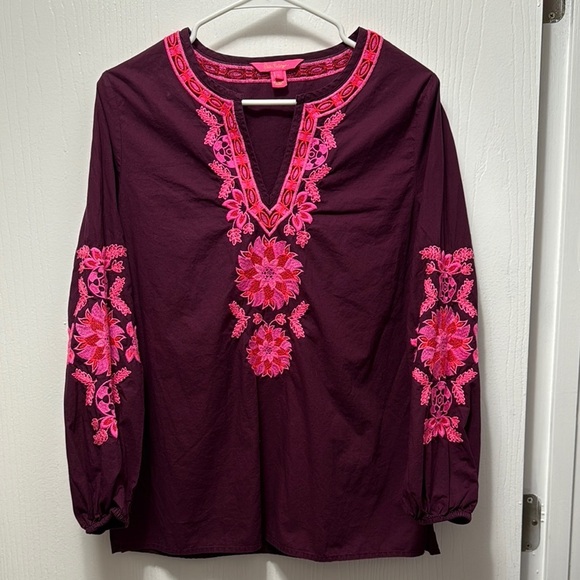 Lilly Pulitzer Tops - Lilly Pulitzer Coretta Tunic Cherry Ganache Embroidered Size Small